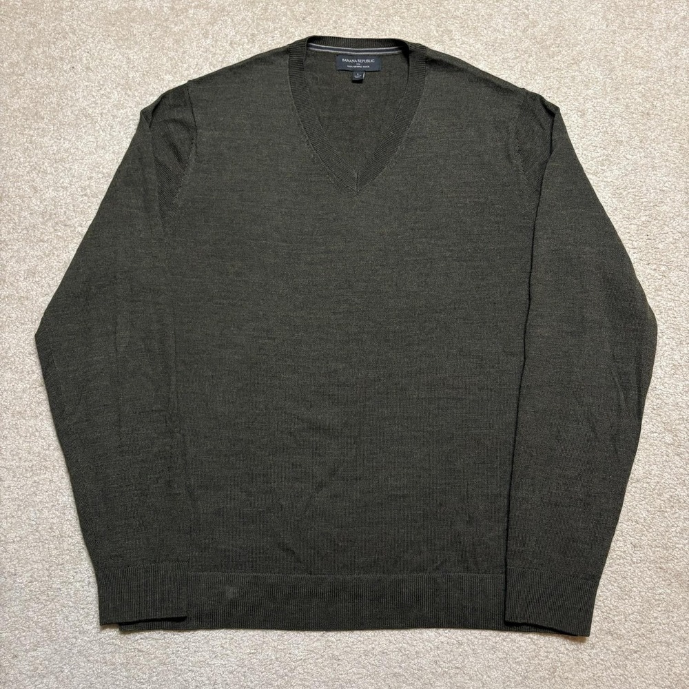 Banana Republic Sweater Mens Large Green 100% Merino Wool V Neck Knit Pullover